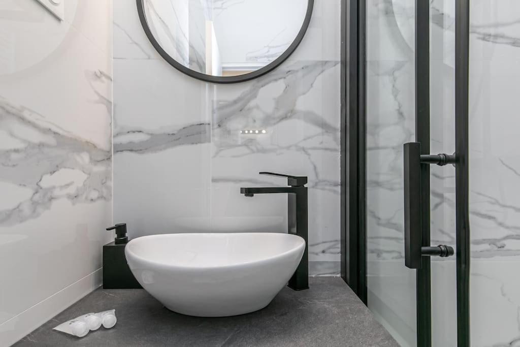 Mba Splendide Appart - Le Raincy - Banlieue Paris Villemomble Εξωτερικό φωτογραφία